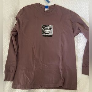 Undefeated men’s grit LS tee. Size M. Color: mauve made in USA. New w tags